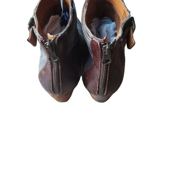 8.5 Kork-Ease distressed bootie