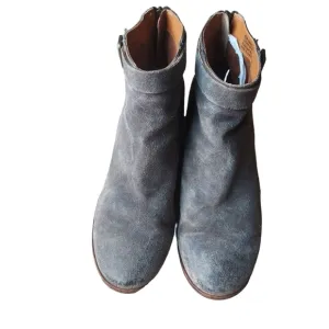 8.5 Kork-Ease distressed bootie