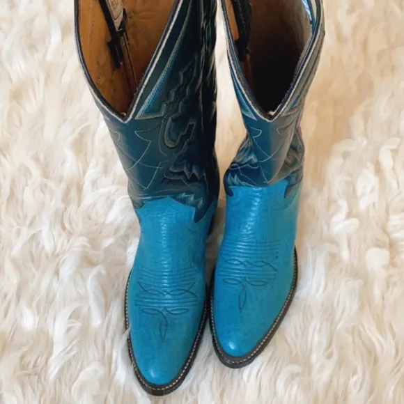 Adam’s Boot co. Cowboy boots
