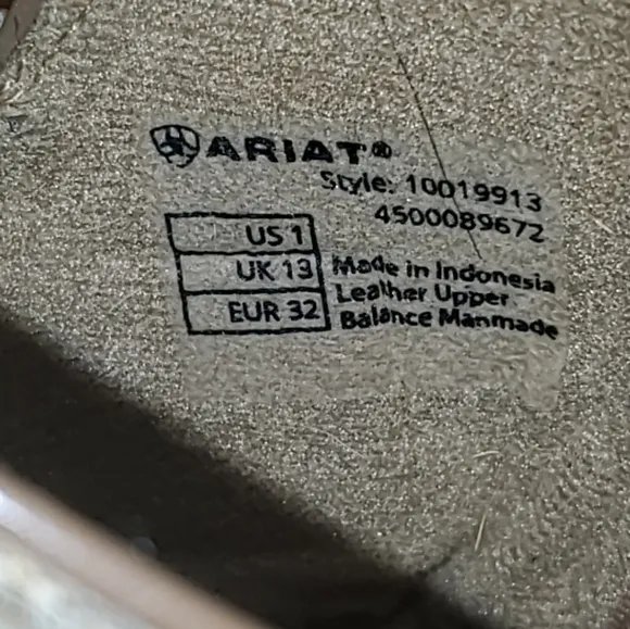 Ariat cowboy boots