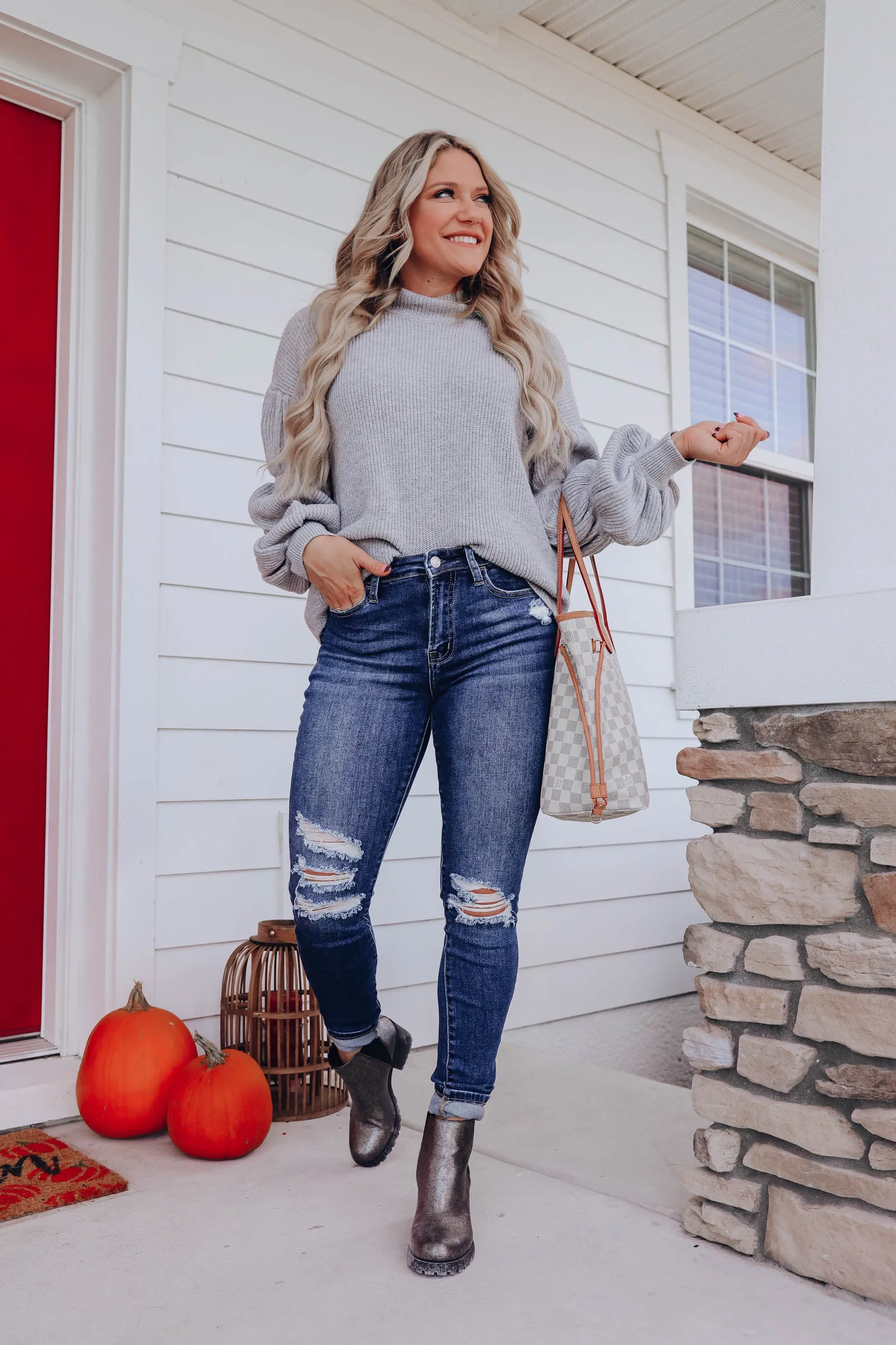 Autumn's Beginning Puff Sleeve Sweater - Grey