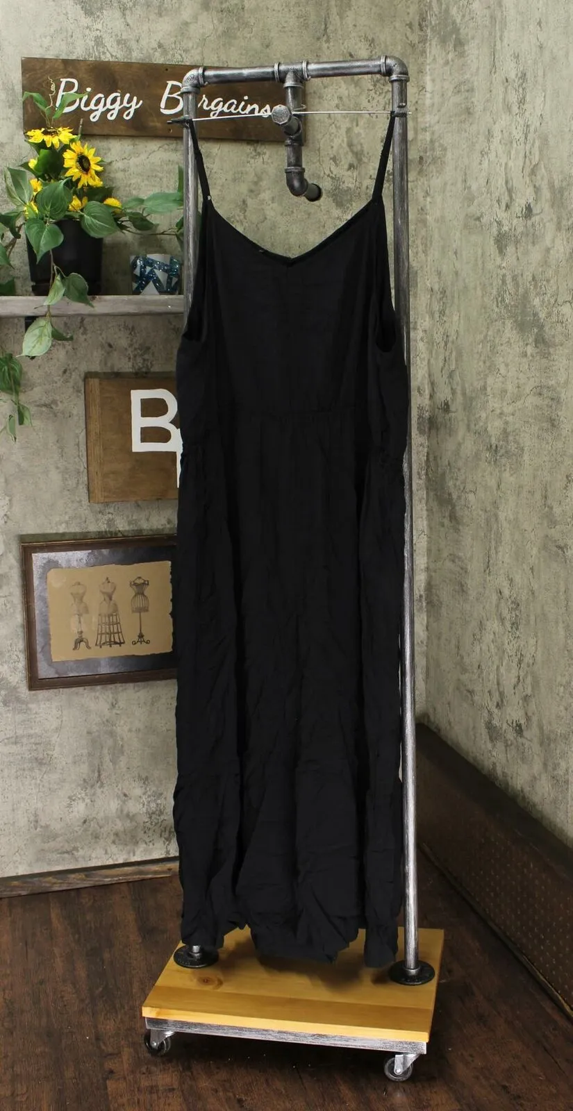 Ava & Viv Women's Plus Size Sleeveless V-Neck Maxi Dress