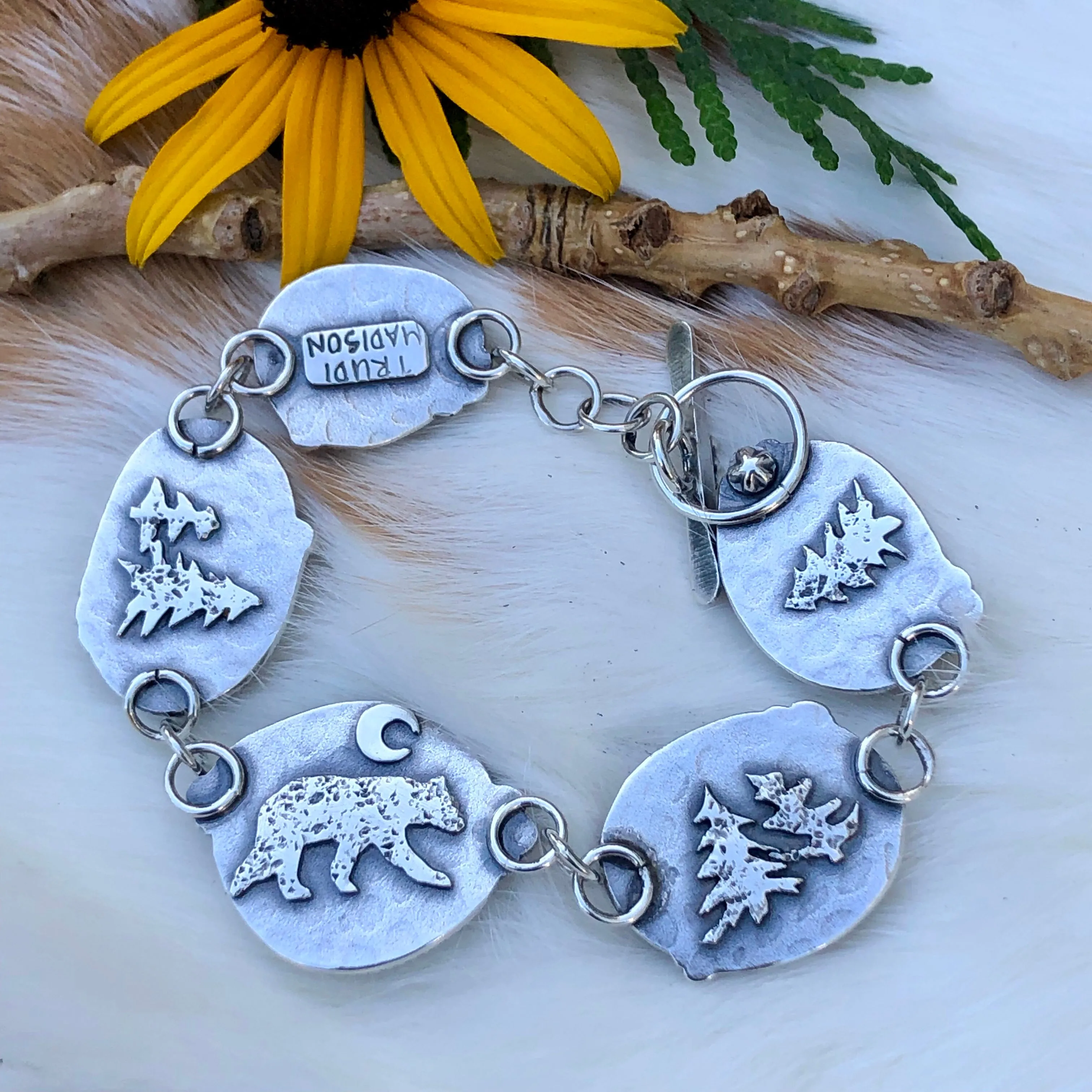 Bear Country Old Royston Turquoise sterling silver bracelet