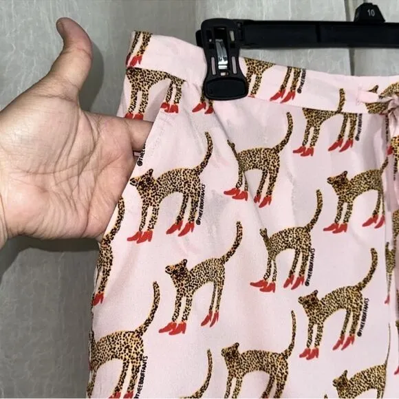 Bouffants &amp; Broken Hearts XL Pink Animal Leopard Red Stilettos Print PJ Set
