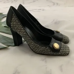 Bruno Magli Vintage 90s Pumps Heels Size 8 AA Gray Tweed Black Leather Italy
