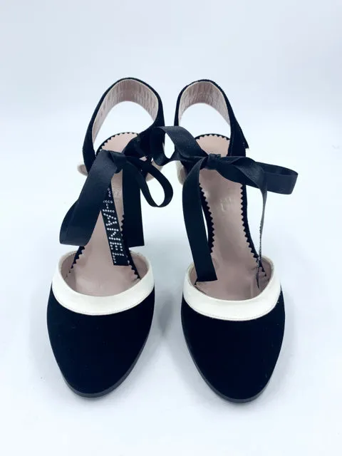 Chanel Black White Velvet/Satin Ankle Tie Size 38.5 Heels