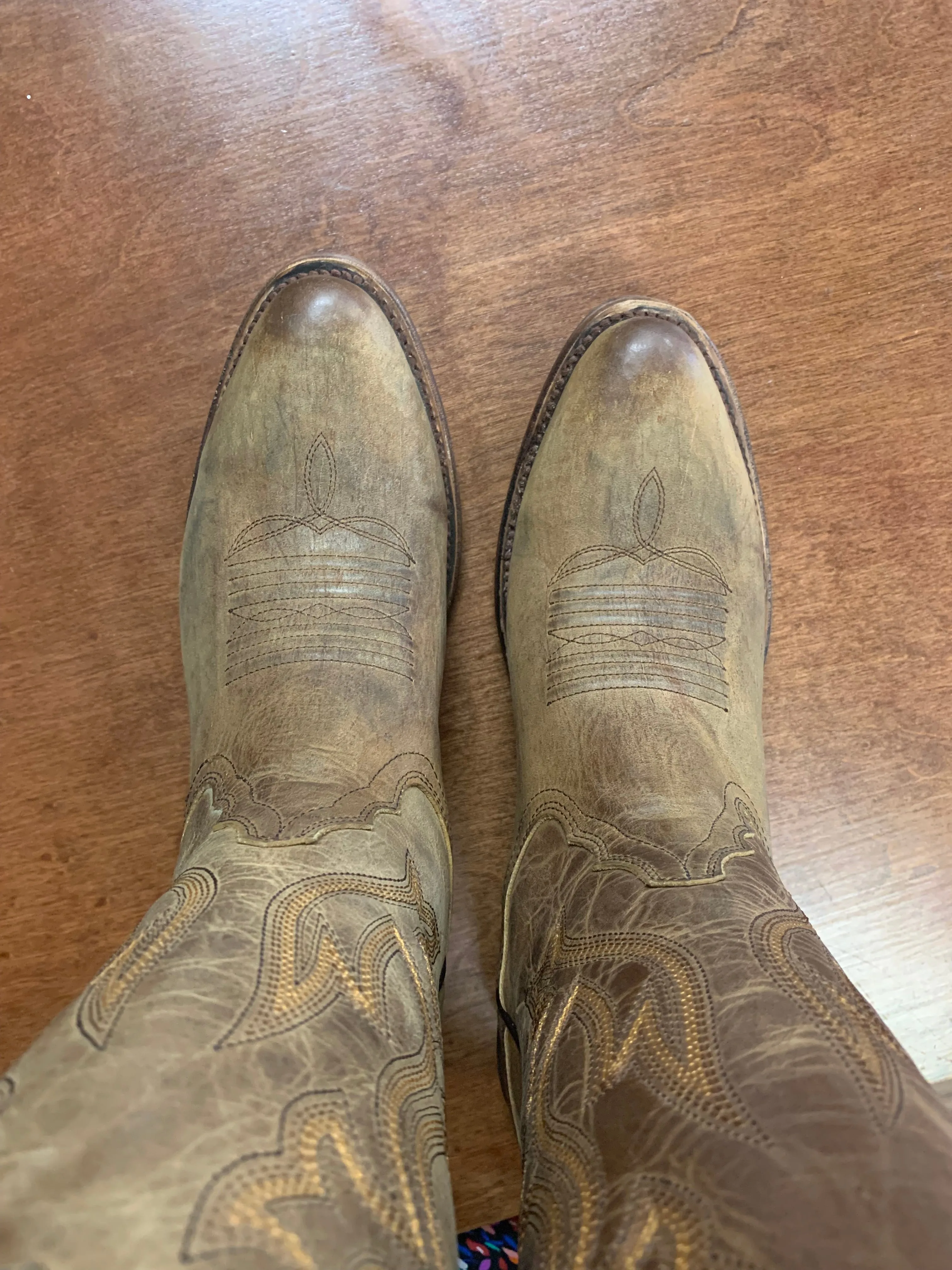 Circle G by Corral Men's Tan Embroidery Round Toe Brown Western Boots