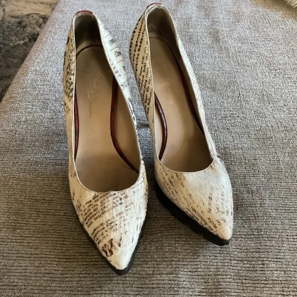 Donald J. Pliner Signature Edition Graphic Pumps Made in Italy RARE Size 9B