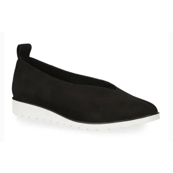 Eileen Fisher Humor Wedge Ballet Flat in Suede Black Size: 10