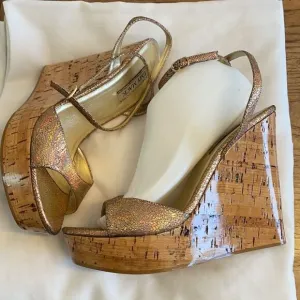 EMY MACK ROSE METALLIC WEDGES.  NEW