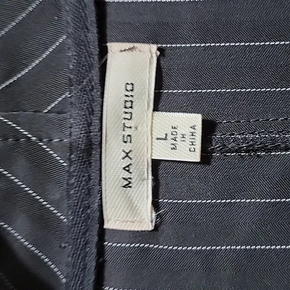 EUC- Max Studio London Pinstripe Drape Front Tab Sleeve Jacket w/POCKETS