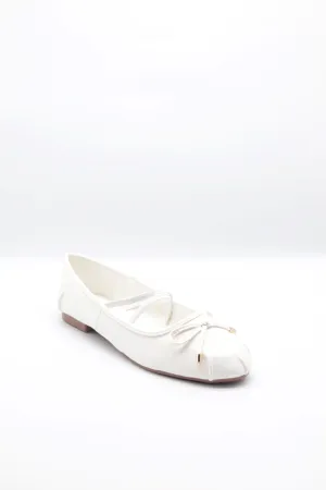 FLAT SHOE