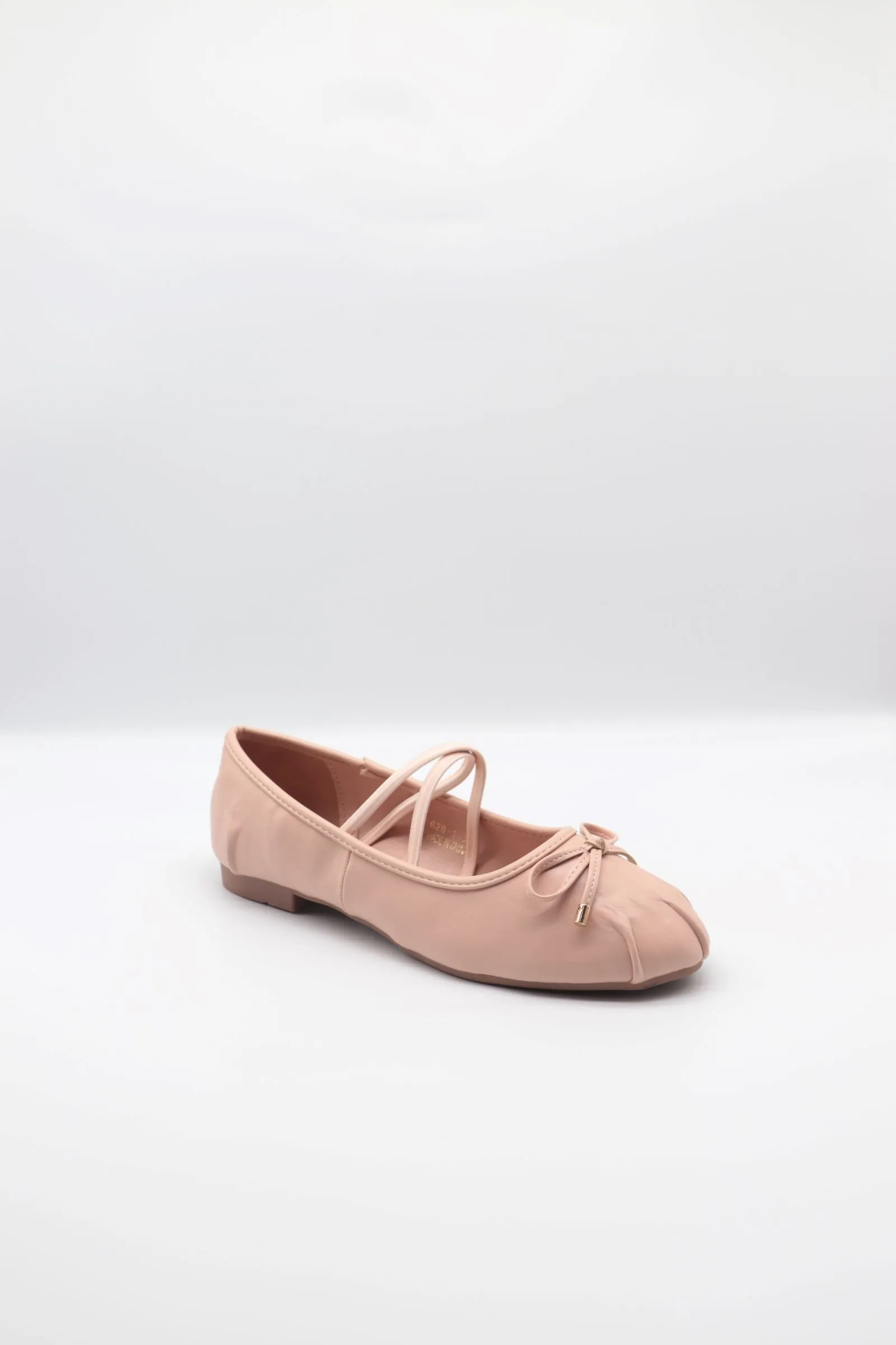 FLAT SHOE