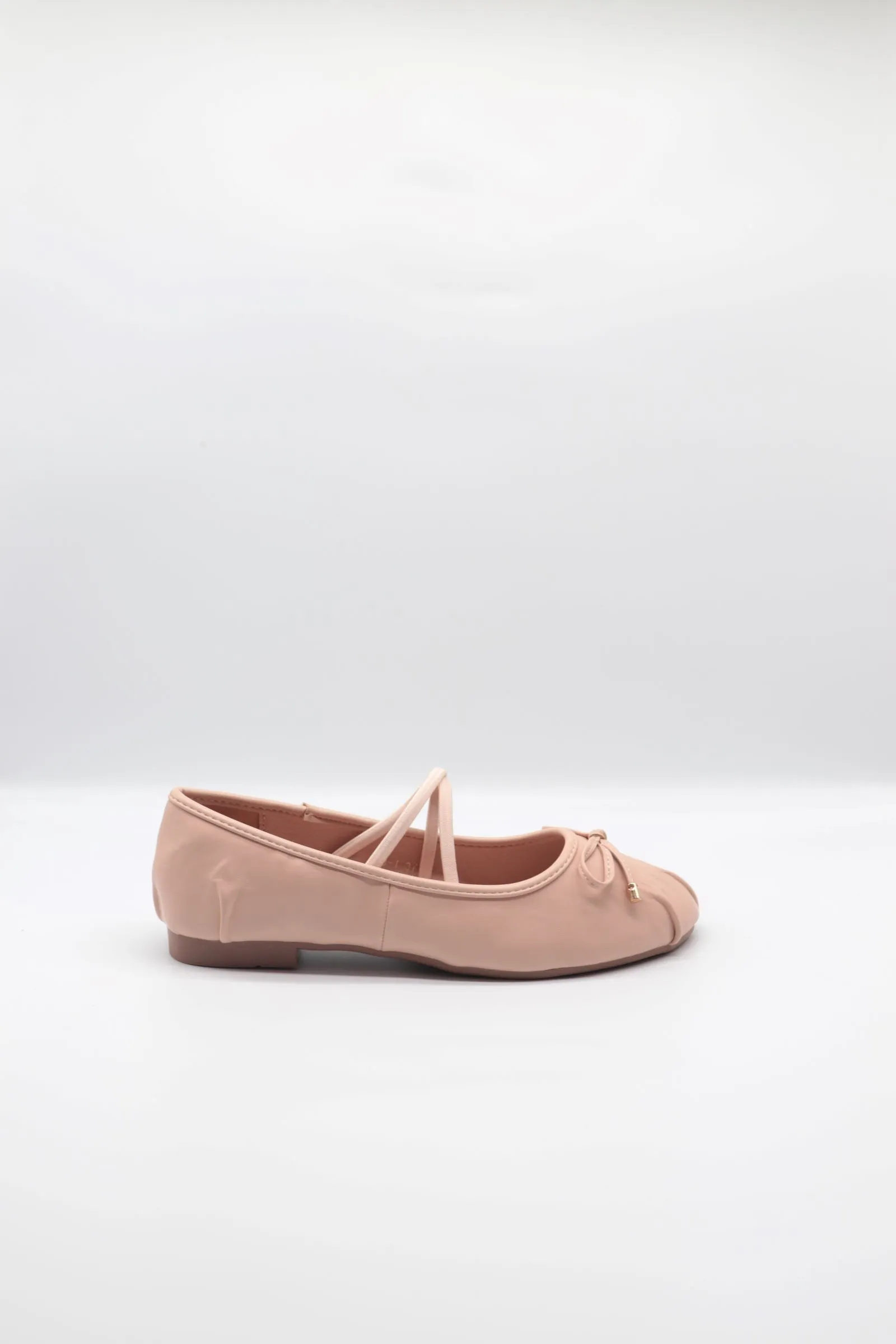 FLAT SHOE