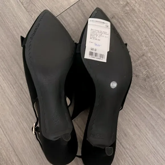Giavanna Sling back pumps