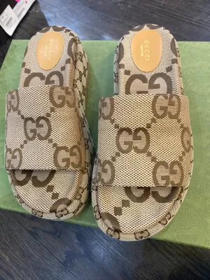 Gucci Tan Fabric single Strap Platform Slides
