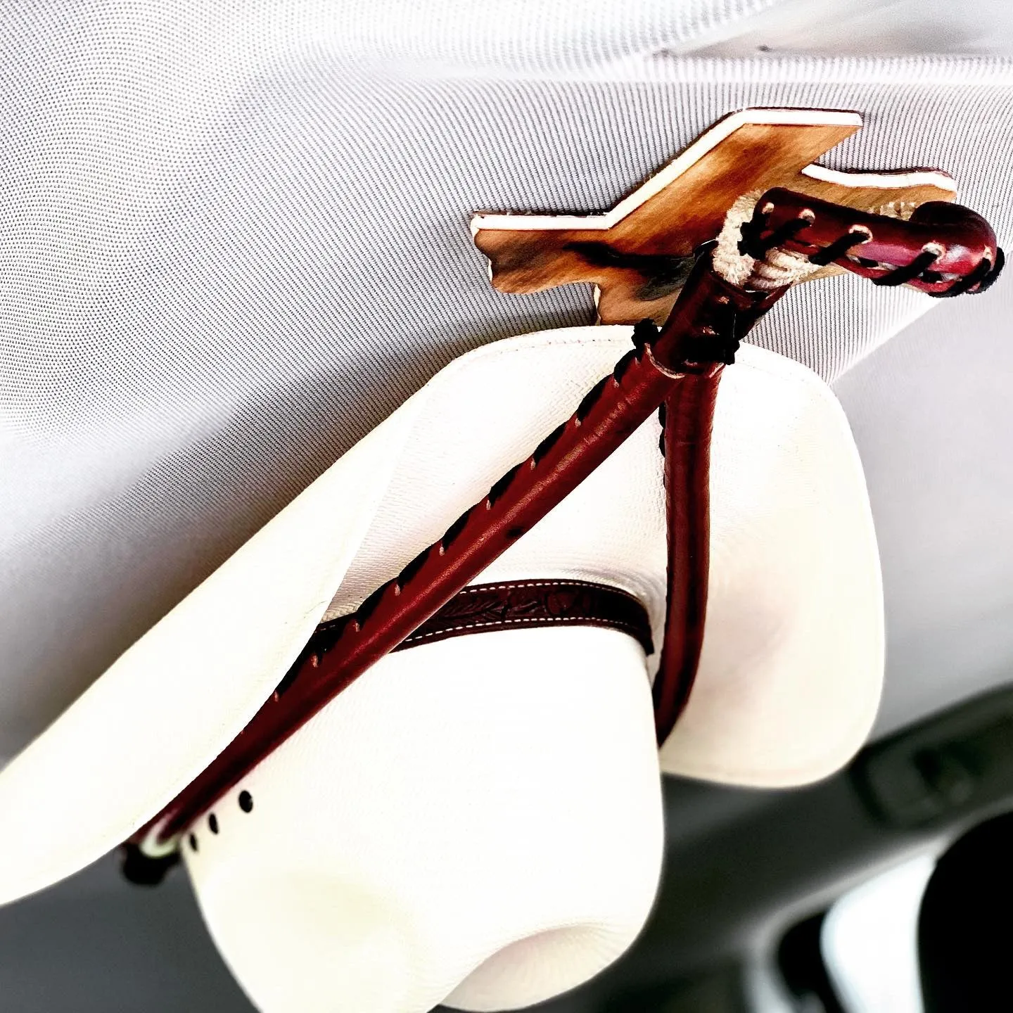 JM Mahogany Edition Cowboy Hat Rack