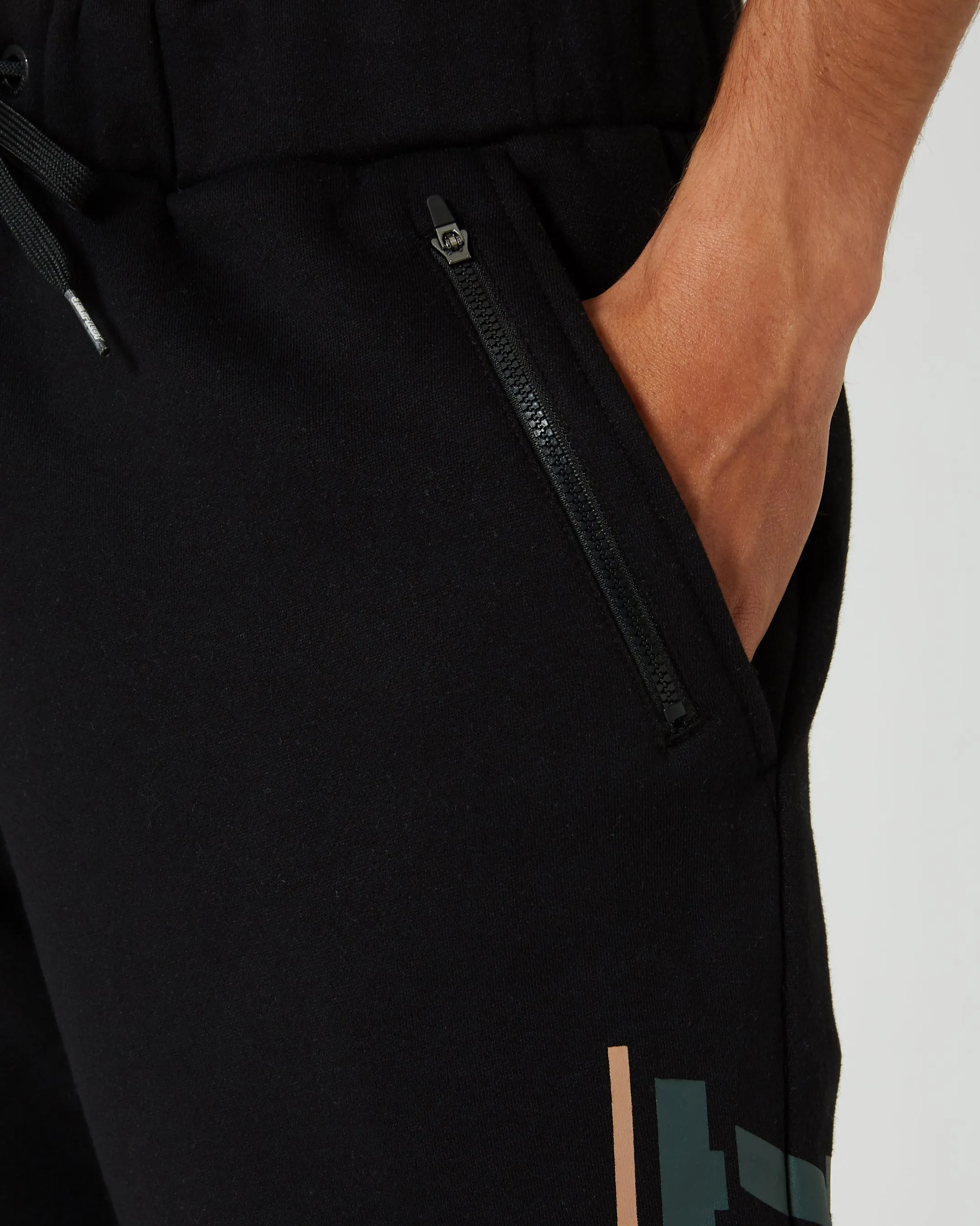 JP United Mens Trackpant - Black
