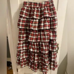 Like New Elizabeth Wilson Layered Plaid Skirt