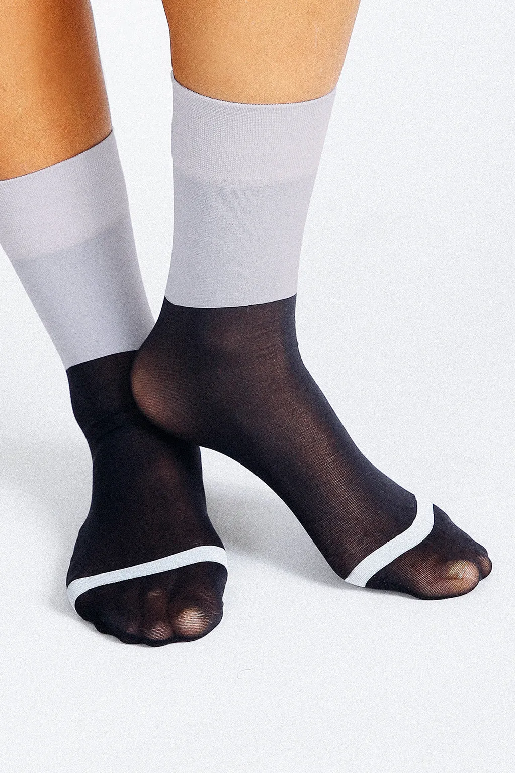 Lily Color Block Nylon Ankle Sock