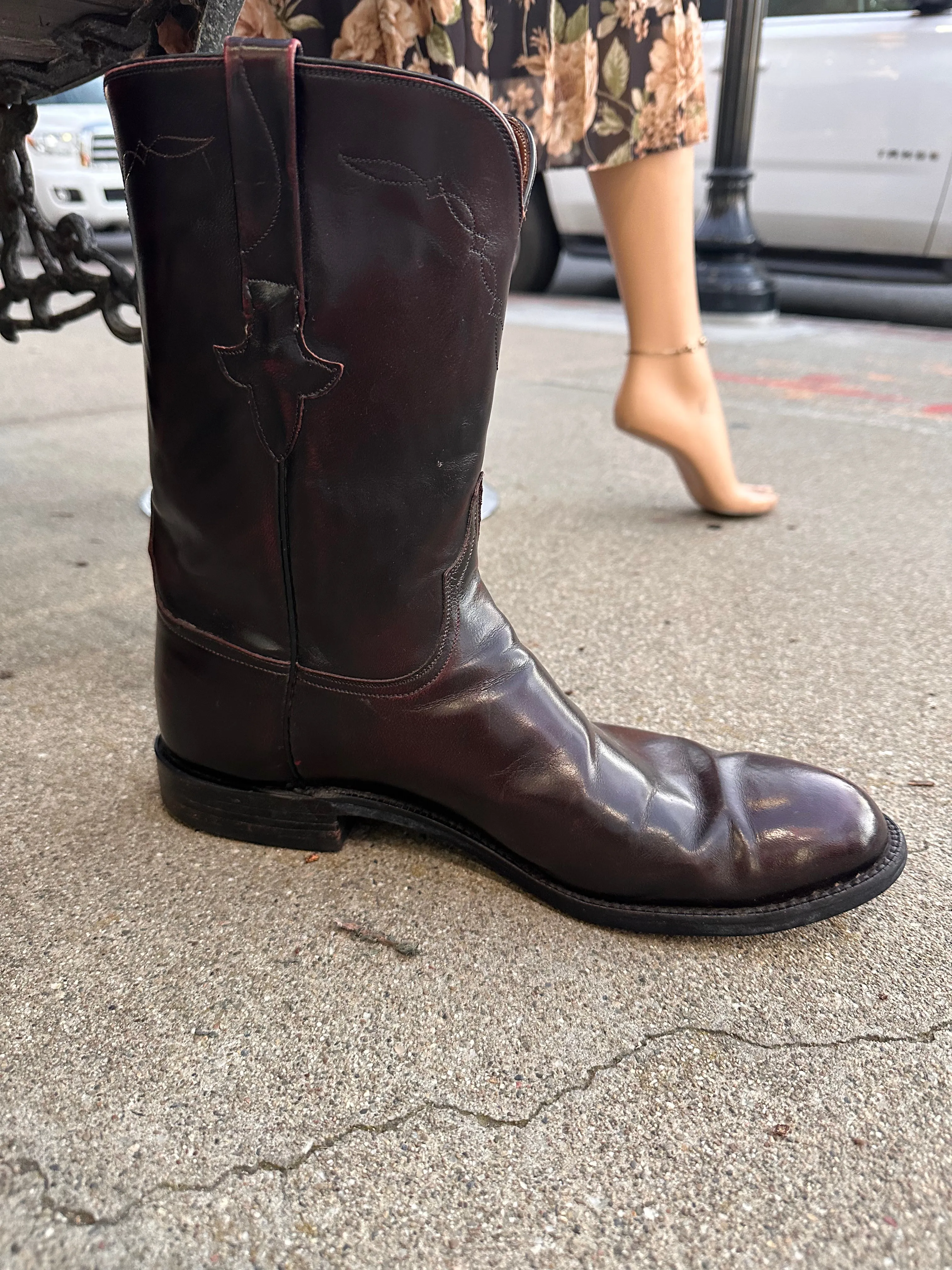 Lucchese Black Cherry Roper Leather Boots