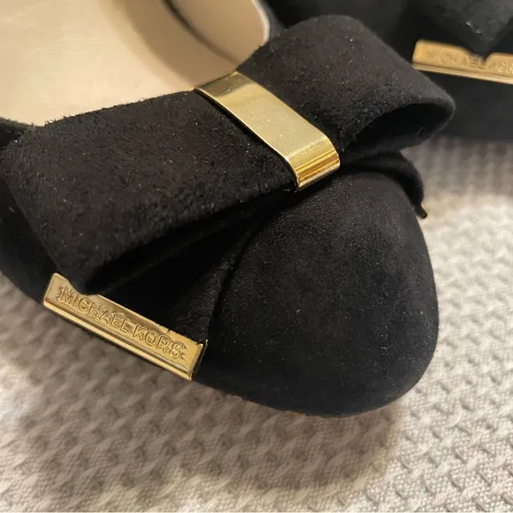 Michael Kors Suede Bow Heels Size 9