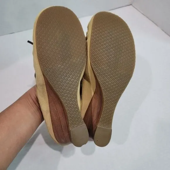 Naturalizer Slip On Leather Wedges Size 7.5