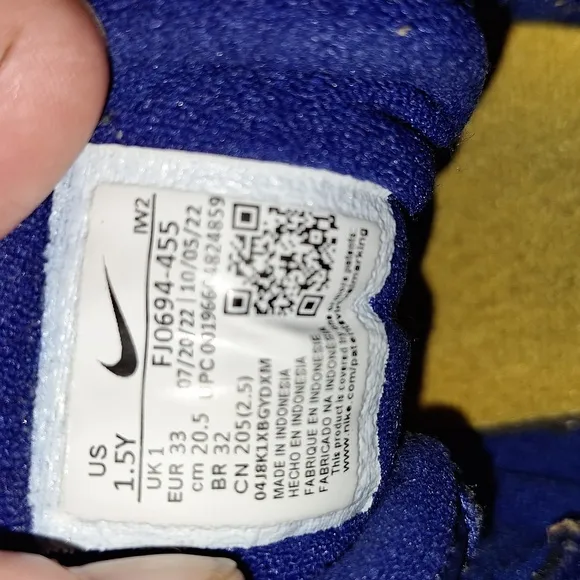 Nike &quot;Air More UpTempo&quot; basketball slip-on sneakers - 1 ½