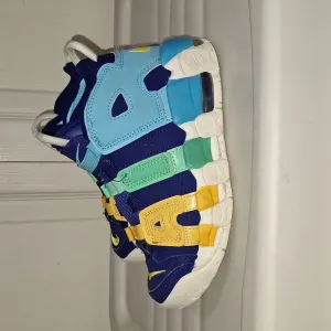 Nike &quot;Air More UpTempo&quot; basketball slip-on sneakers - 1 ½