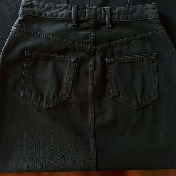 NWOT Anthropologie Pilcro The Madi Front-Slit Denim Skirt