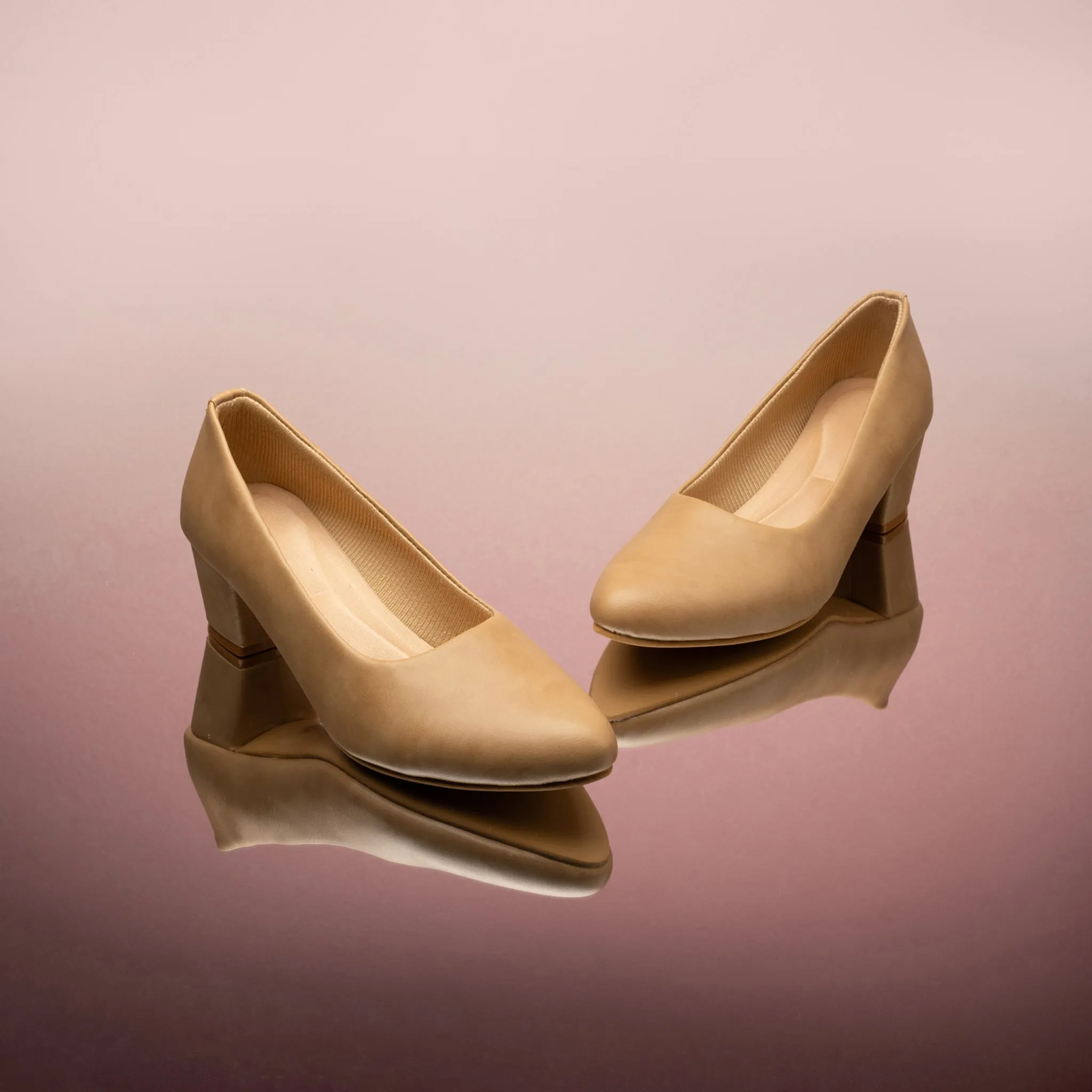 Penny Solid Pumps