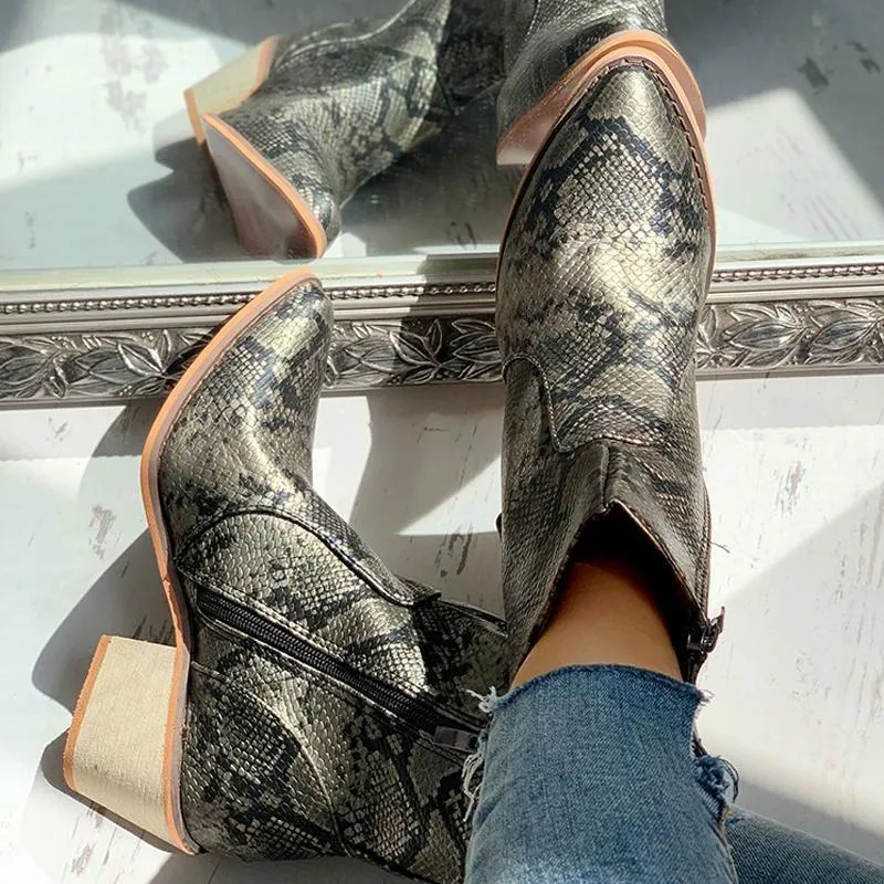 Pointed Toe Snakeskin Zipper Design Chunky Heeled PU Boots