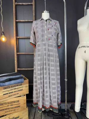 Pre-loved Button Floral Maxi Dress - Size XL