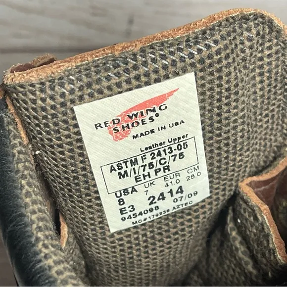 Red Wing Shoes Mens Size 8 Steel Toe Leather Work Boots ASTM F2413-05 EH USA