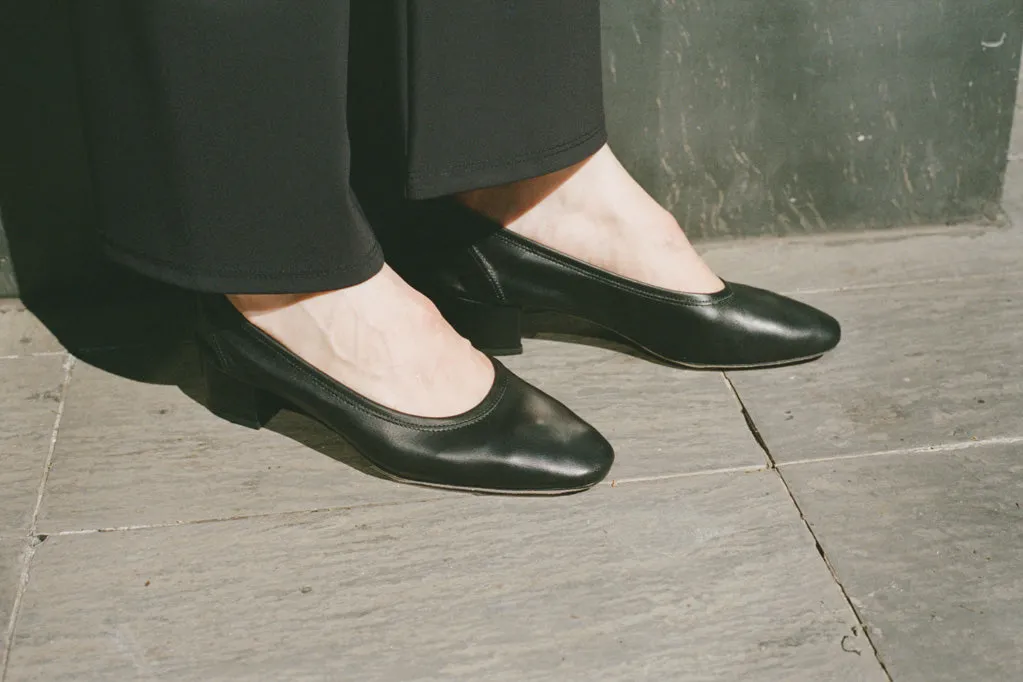 ROBERTA BALLERINA, BLACK CALF