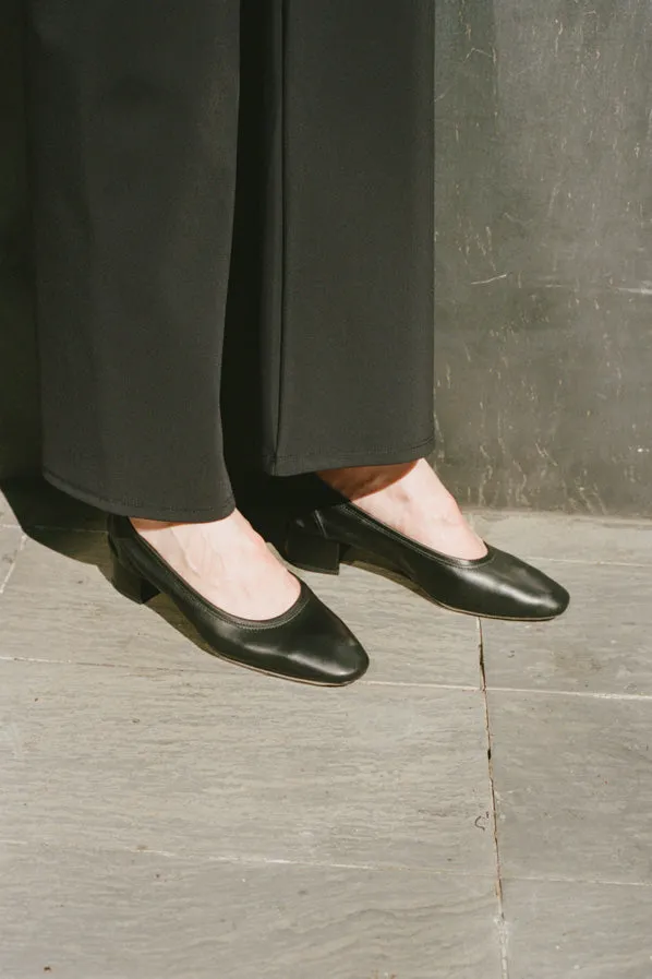 ROBERTA BALLERINA, BLACK CALF