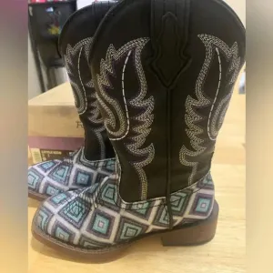 Roper glitter diamonds size 9 girls cowboy boots