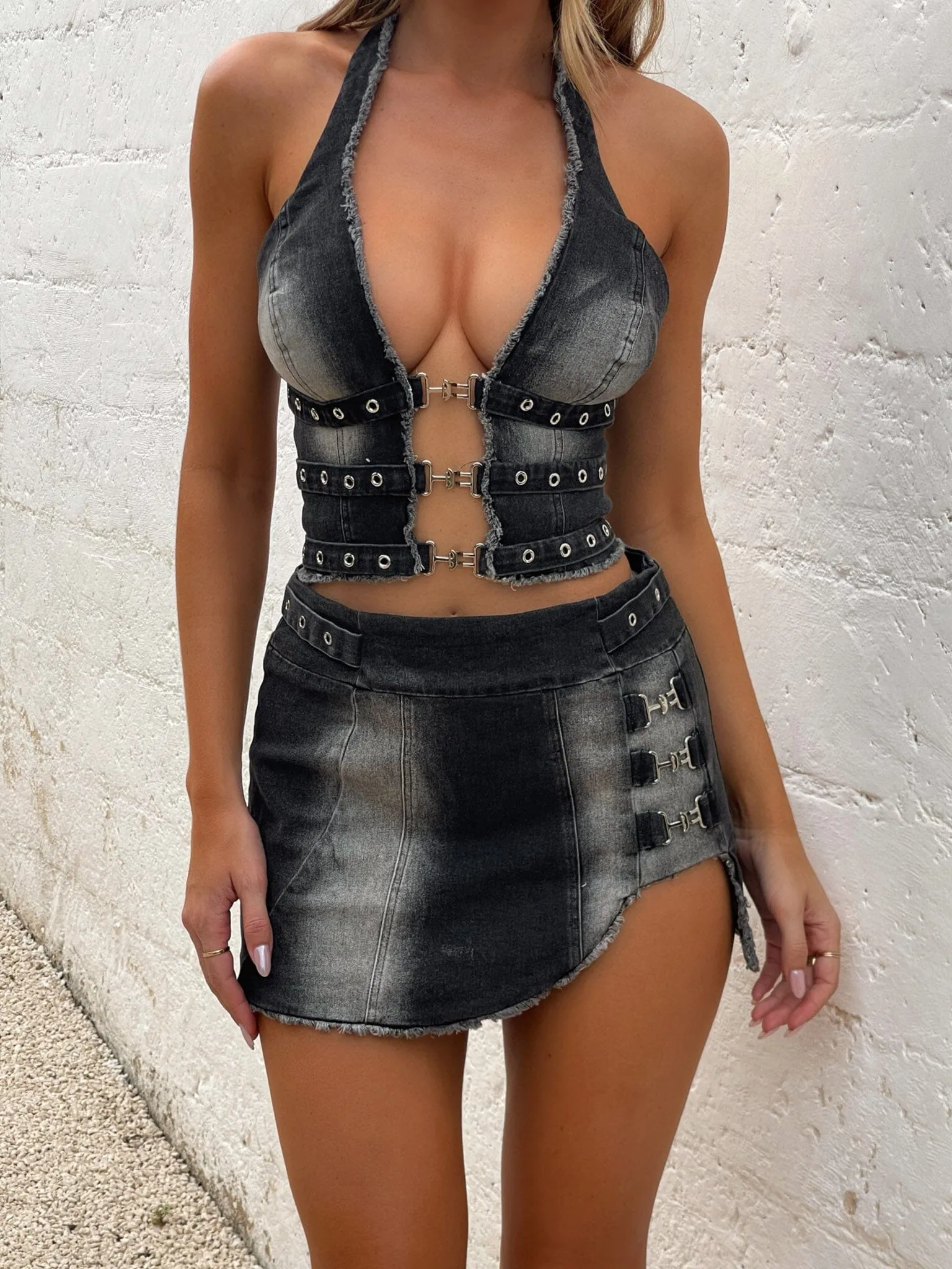 SAMANTHA MINI SKIRT DARK WASH DENIM