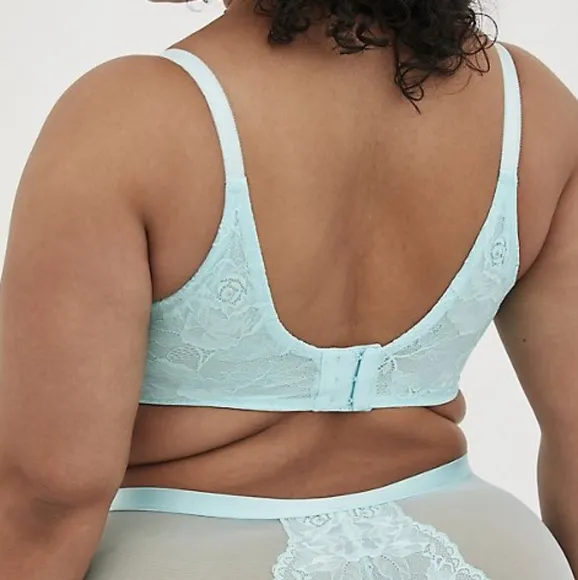 Torrid plus full coverage lightly lined underwire lace bra, 54B, blue