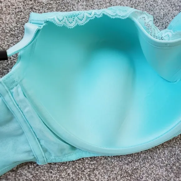 Torrid plus full coverage lightly lined underwire lace bra, 54B, blue