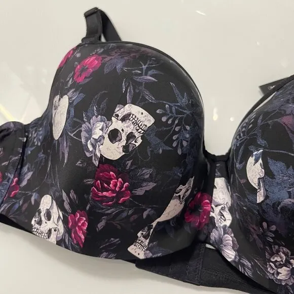 Torrid Womens NWT Black Skull Lightly Lined Full Coverage Balconette Bra 40G