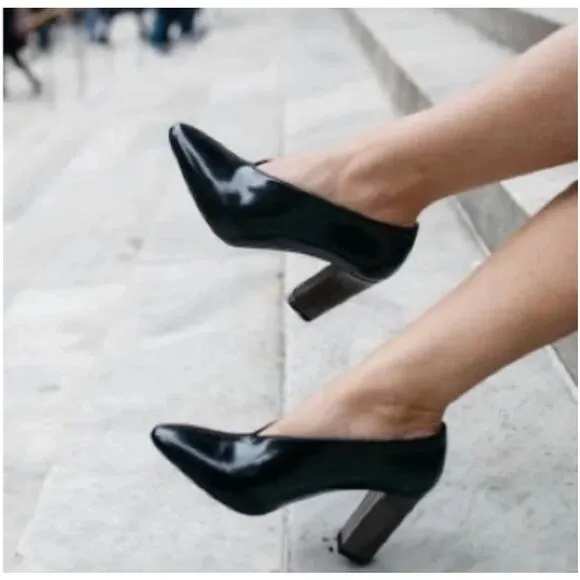 Via Spiga Baran Block Heel Cream Pumps Heels