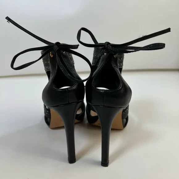 Vince Camuto Roux Heels SZ 6.5
