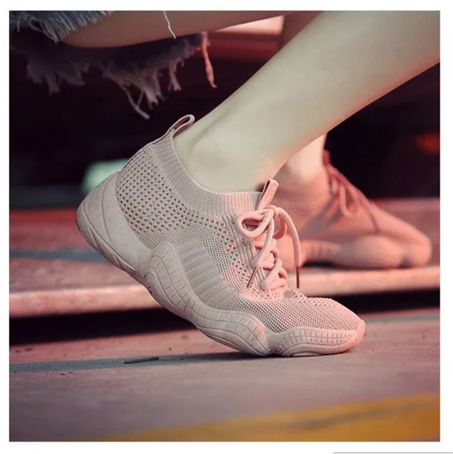 Women Outdoor Comfortable Mesh Sneakers