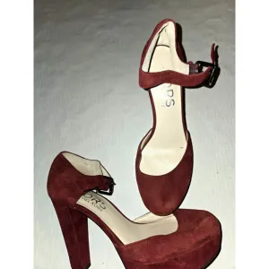 Womens Michael Kors Sierra Platform Heels Mary Jane Size 8 Suede Bordeaux/Red